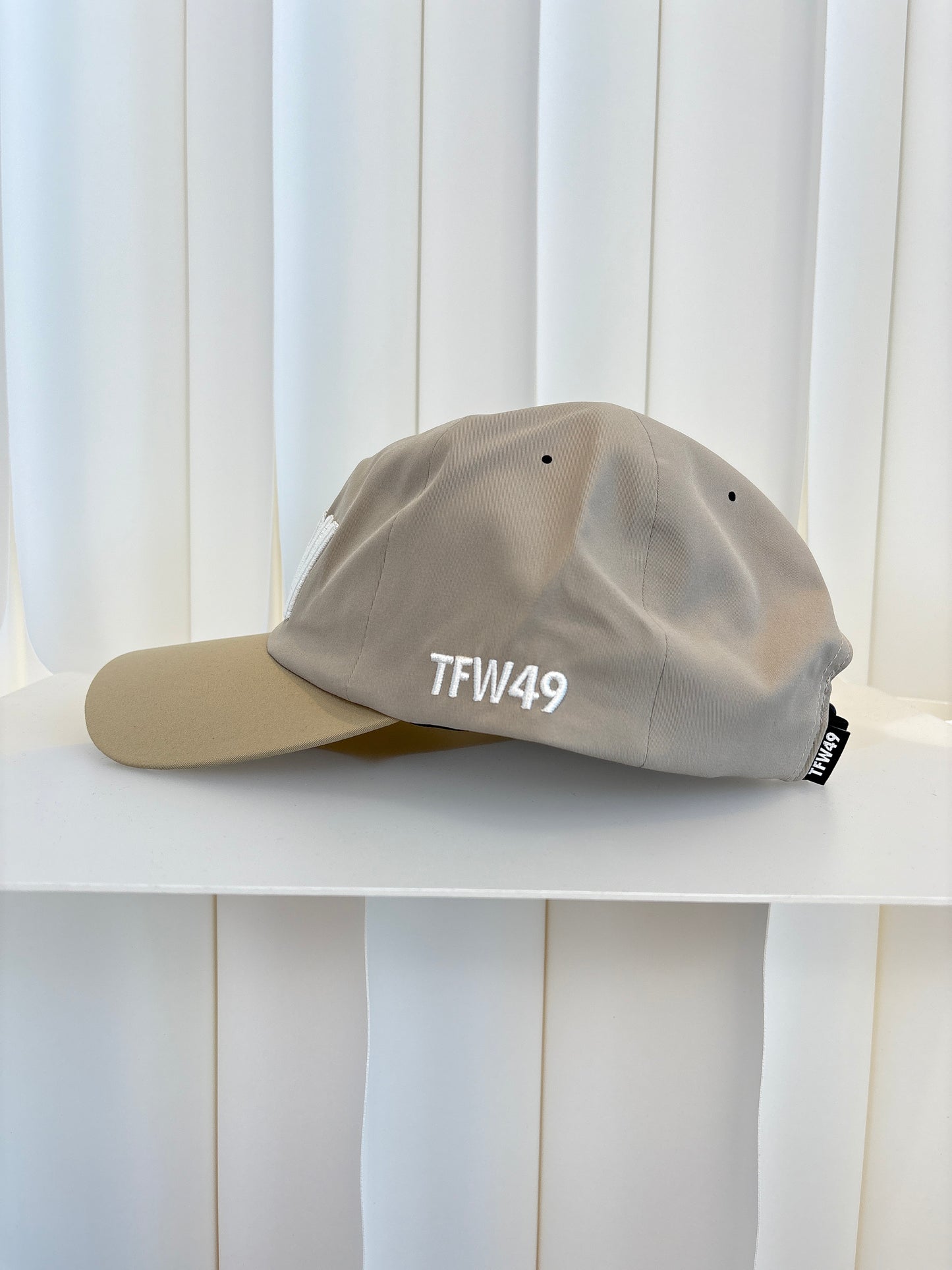 TFW49 CAP