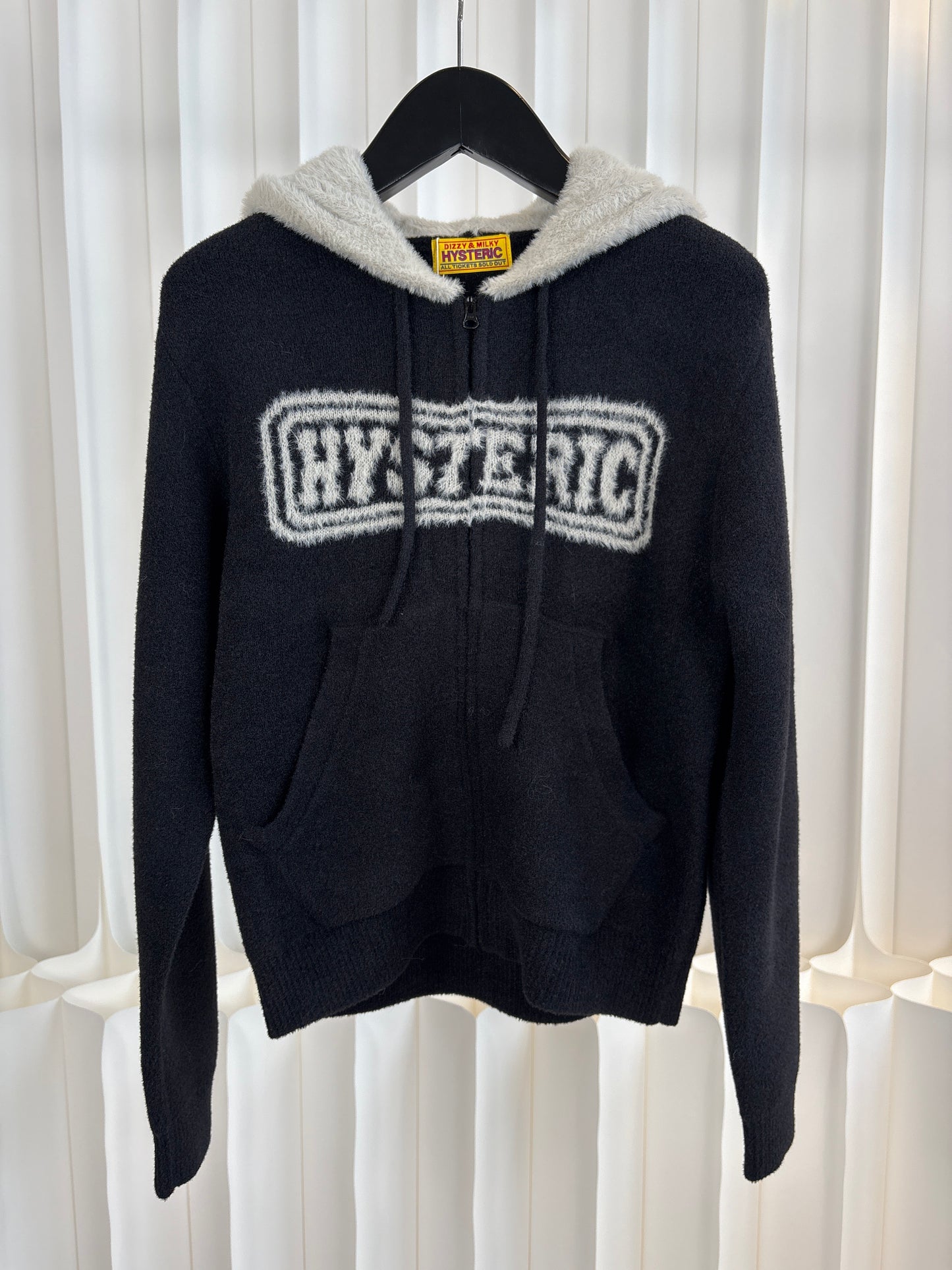 HYSTERIC GLAMOUR